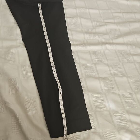 Women's Black Slim Leg Signature Fit Pants - Picture 13 of 16